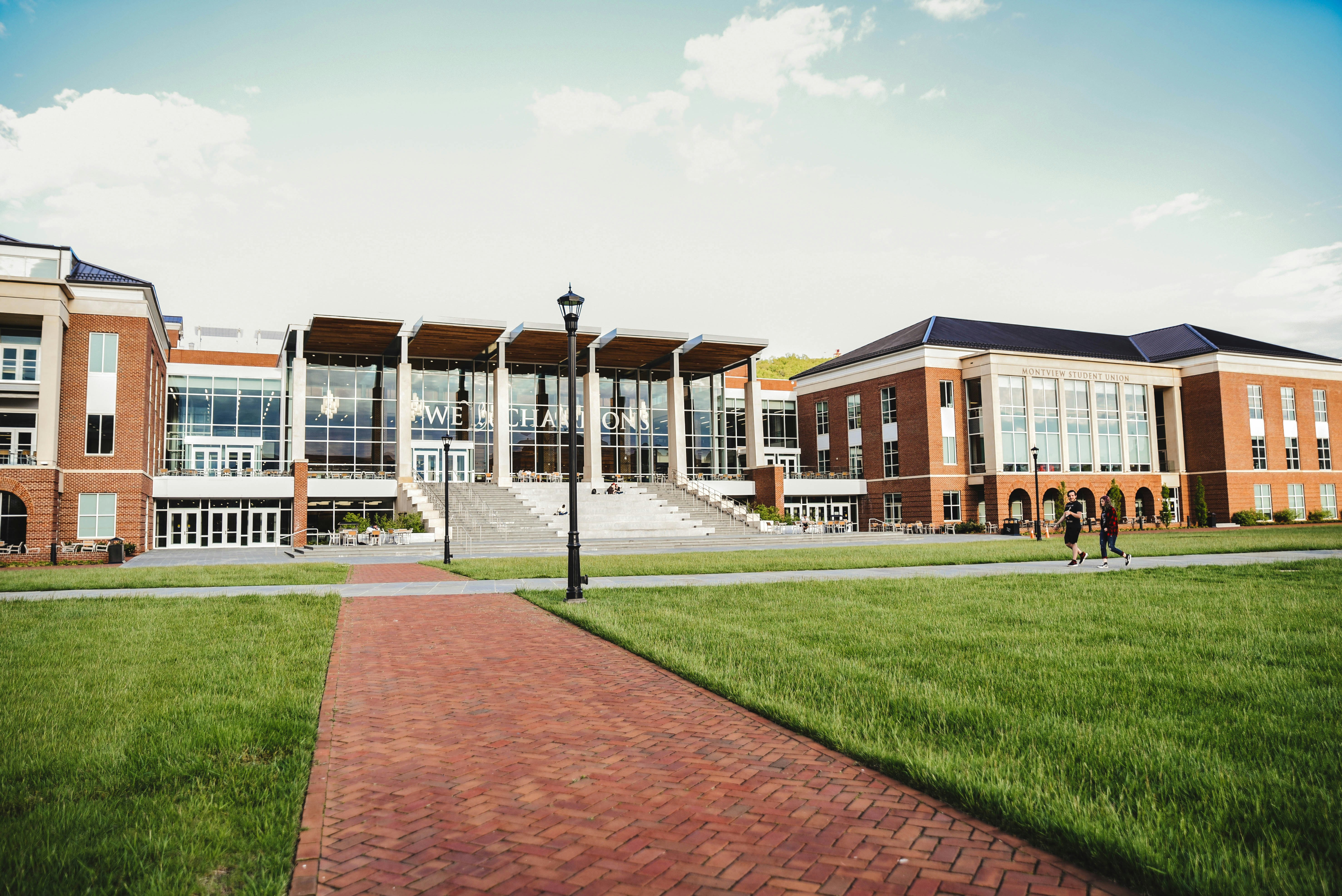 Pando Little School gallery image